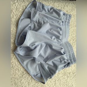 Lululemon light purple Hotty Hot shorts size 6